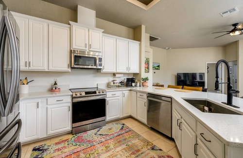 New Port Richey House | 4-bedroom house, Shooting Star Haven