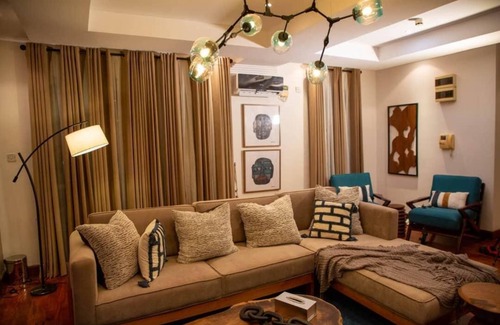 Ofin Apartment | 4-bedroom Ikoyi - private chef & Janitor, 2 options of High-speed internet, A.c