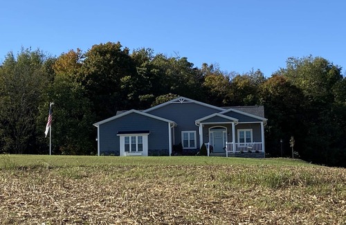 Bellefontaine House | 4-Bedroom in Lower Level with Hot Tub & Kitchenette