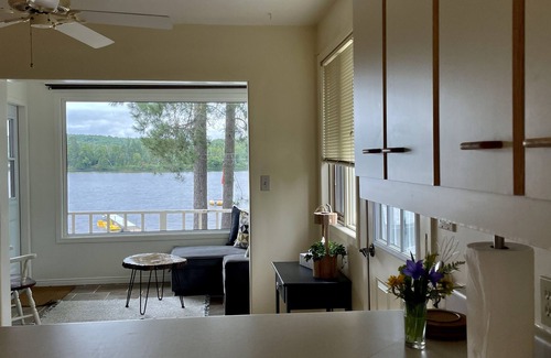 Lake St. Peter House | 4 Bedroom Lake House on Lake St Peter