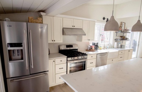 Richwood House | 4 Bedroom Lakeside Retreat | Detroit Lakes, MN