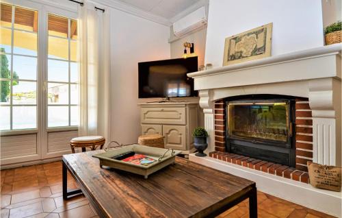 Bellegarde House | 4 Bedroom Lovely Home In Bellegarde