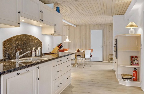 Skodshoved House | 4 bedroom lovely home in Knebel