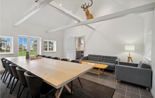 Naestved House | 4 Bedroom Lovely Home In Næstved