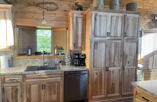 Remer House | 4- Bedroom Luxury on Two Lakes and 32 Private Acres