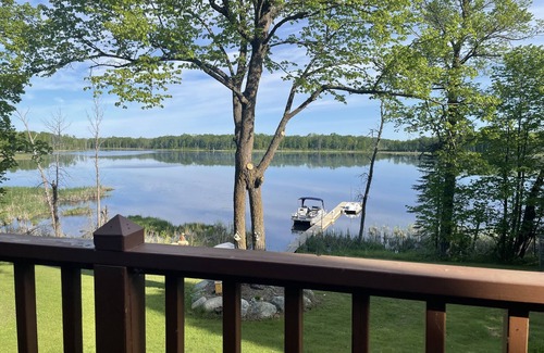 Remer House | 4- Bedroom Luxury on Two Lakes and 32 Private Acres