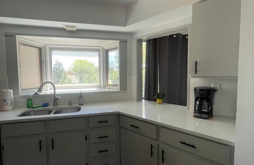 Fort Collins Villa | 4-bedroom luxury villa with AC and WiFi near old town 29 day stay or more