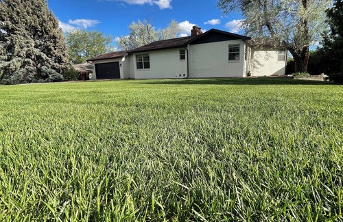 Fort Collins Villa | 4-bedroom luxury villa with AC and WiFi near old town 29 day stay or more