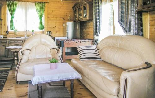 Januszkowo House | 4 Bedroom Nice Home In Nidzica