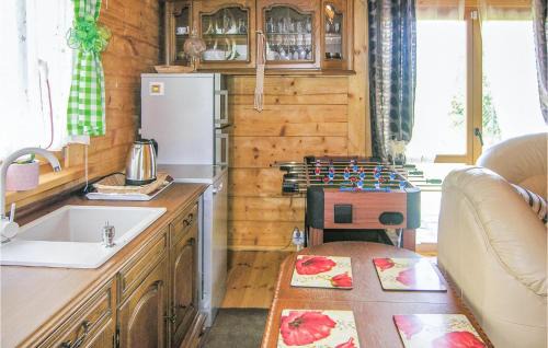 Januszkowo House | 4 Bedroom Nice Home In Nidzica