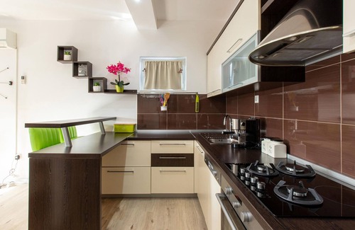 Polaca House | 4 bedroom nice home in Polaca