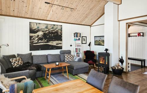 Rauland House | 4 Bedroom Nice Home In Rauland