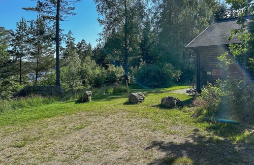 Fegen House | 4 bedroom pet friendly home in Fegen