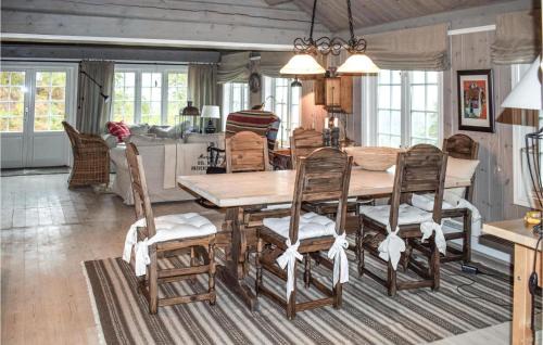Sigdal Municipality House | 4 Bedroom Pet Friendly Home In Eggedal