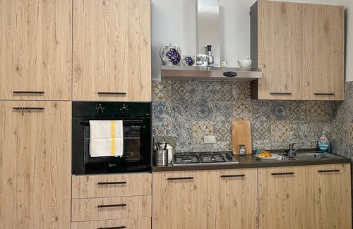Cugnoli House | 4 bedroom pet friendly home in Cugnoli