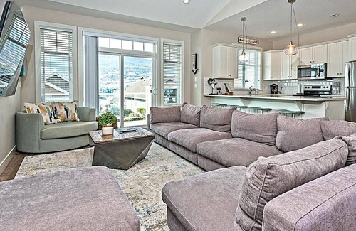 Okanagan-Similkameen House | 4 Bedroom - Pool - Golf cart included #201
