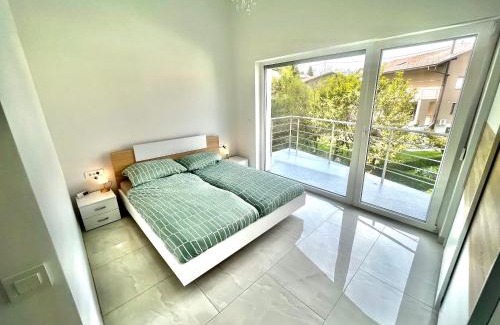 Ljubljana House | 4 Bedroom Private House On The Hill