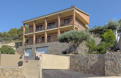 Canyelles House | 4 bedroom private vacation home in Canyelles