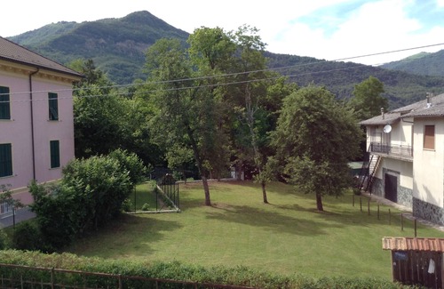 Rovegno House | 4 Bedroom Private vacation home in Rovegno