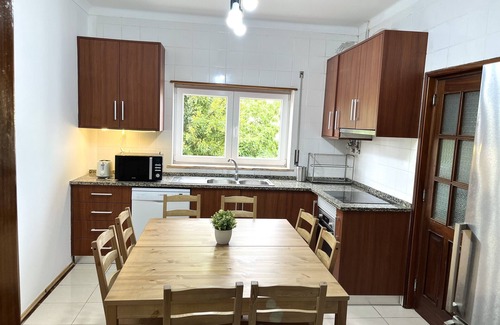 Atouguia da Baleia House | 4 Bedroom Private vacation home in peniche