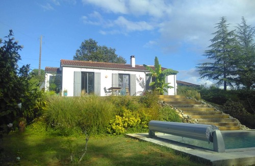 Verfeil House | 4 Bedroom Private vacation home in VERFEIL