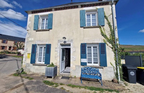 Crezancy-en-Sancerre House | 4 Bedroom Private vacation home in Reigny