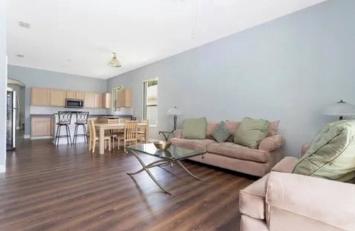 Highlands Reserve House | 4-bedroom privet house delightful Davenport with WiFi, AC. Enjoy your stay