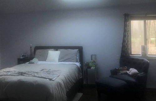 Bedford House | 4 bedroom quiet contemp in armonk/greenwich
