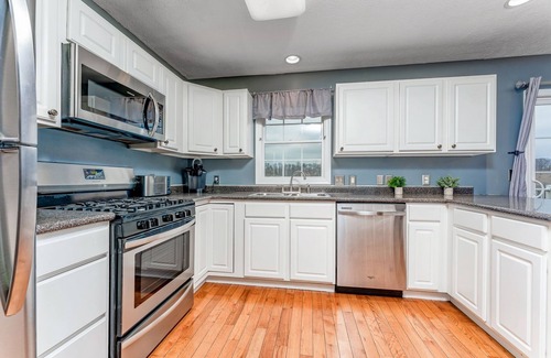 Morgantown House | 4 Bedroom Rare Find