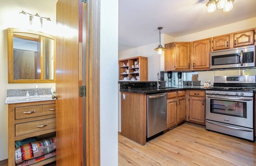 Gypsum House | 4 Bedroom Remodeled Home with Fenced in Backyard and Garage: Long Term Rental
