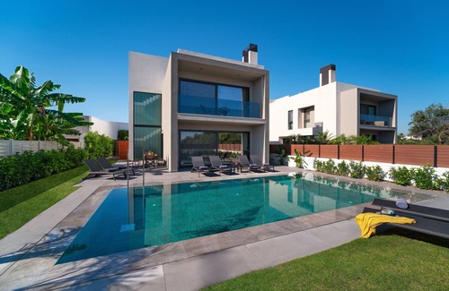 Ixia Villa | 4 Bedroom Sea View Villa with Heated Private Pool