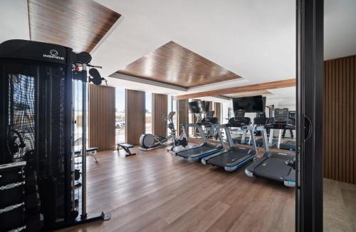 Miramar Apartment | 4 Bedroom Siela Beachfront Luxury Apartment