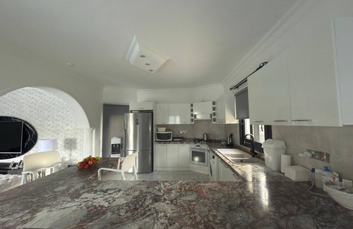 Zeytinlik Villa | 4 bedroom, spacious villa with private pool and large garden, close to Bellapais