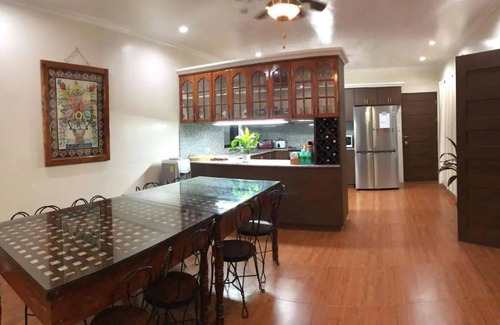 Badoc Bed & Breakfast | 4 bedroom Spanish inspired guesthouse