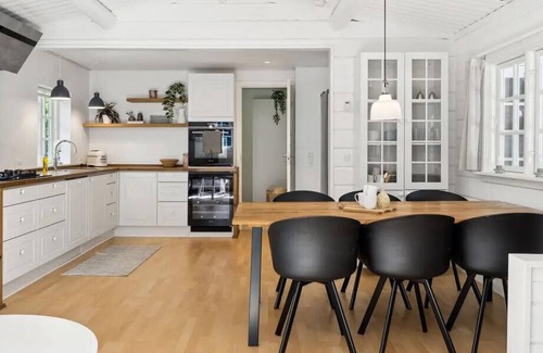 Faarevejle House | 4 bedroom stunning home in Fårevejle
