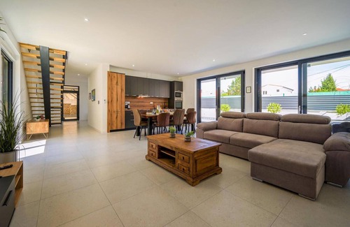 Murter House | 4 bedroom stunning home in Murter