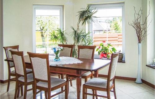 Szemud House | 4 Bedroom Stunning Home In Kamien