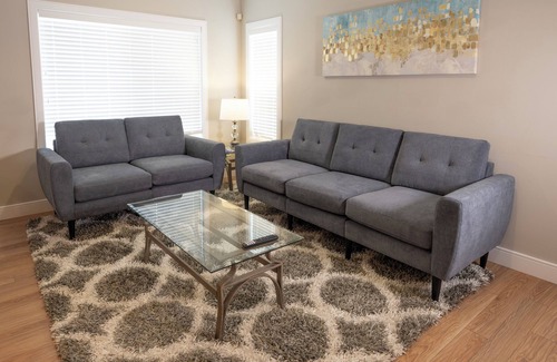 Saskatoon House | 4 bedroom Townhouse Stonebridge