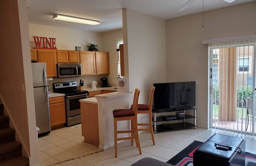 Regal Palms House | 4 Bedroom Townhouse-Regal Palms Resort-Close to Pool and Disney,Wi-Fi