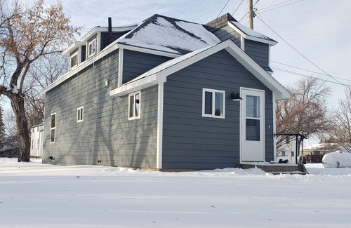 Rugby House | 4 Bedroom Traveling Workers Wanted. Weekly and Monthly Discounts!