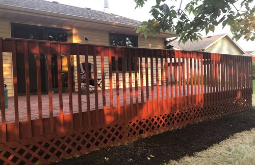 Belvidere House | 4 Bedroom Tri-level in a small Midwest town
