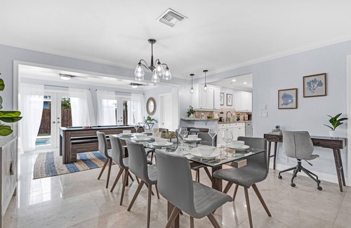Lighthouse Point House | 4-bedroom vacation home just 24 minutes from Las Olas Beach