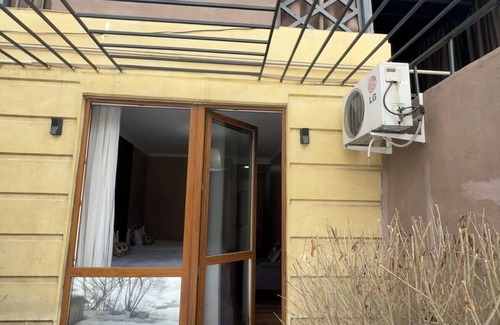 Tuzdybastau Villa | 4-bedroom villa in charming Almaty with AC, WiFi. Enjoy your stay