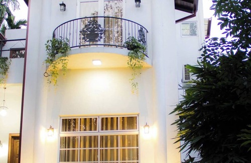 Avissawella Villa | 4-bedroom villa in beautiful Avissawella. Explore the getaway now and enjoy!