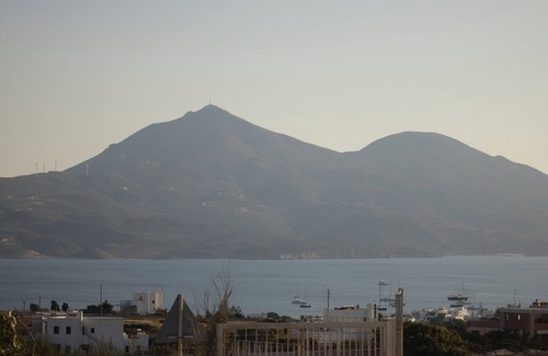 Milos Villa | 4-Bedroom Villa in Milos with a View of the Port located near the town of Adamas