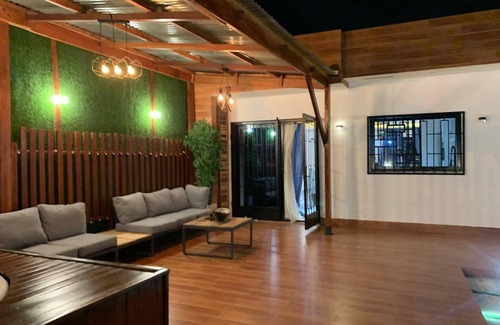Douala Villa | 4-bedroom villa in welcoming Douala with WiFi, AC. Enjoy your stay