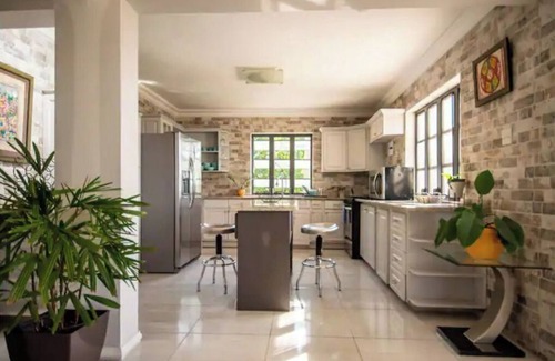 Mango Walk House | 4 bedroom Villa with Ocean View MBJ Airport