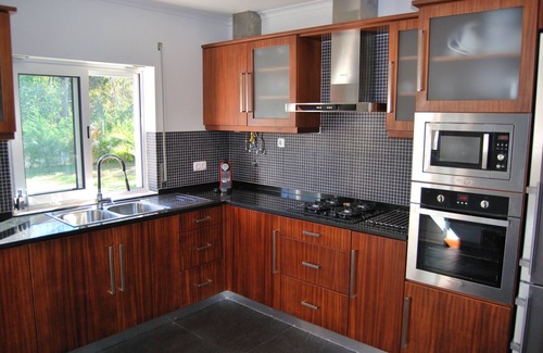 Troia Villa | 4 bedroom villa with garden and pool