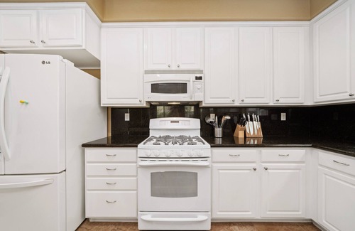 Elk Grove House | 4-Bedroom with Perfect Offices and Board Games