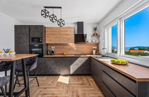 Rudine Villa | 4 bedrooms, 3 bathrooms, private 40sqm pool, Whirlpool, Summer kitchen, table tennis, table soccer, absolute privacy, located only 2 km from beach